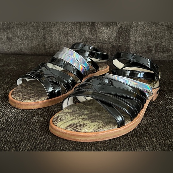 Freda Salvador Embossed Patent Leather Gladiator Sandals Black Color Size 7 - Picture 7 of 14